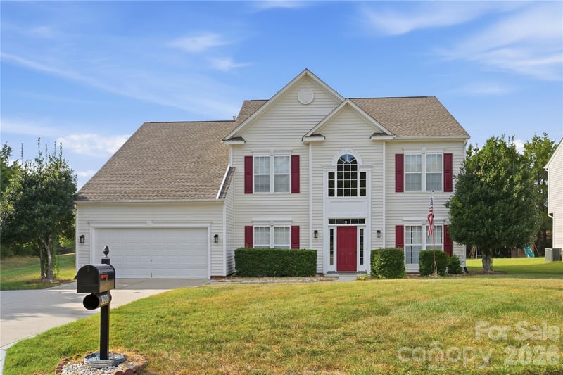 3003 Rosewater Lane, Indian Trail, NC - 4 beds, 2.5 baths, 2,985 sqft - $485,000