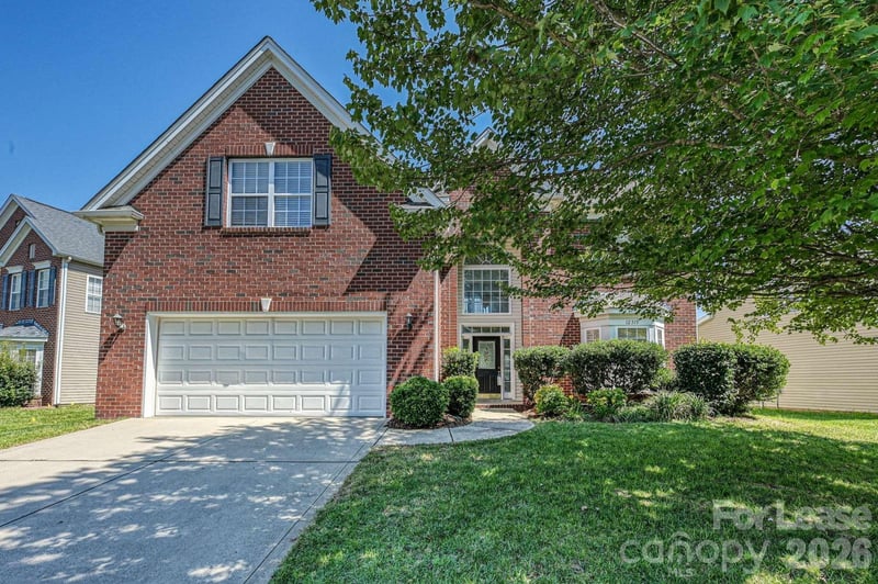 12315 Chesley Drive, Charlotte, NC - 4 beds, 3 baths, 2,698 sqft - $3,100