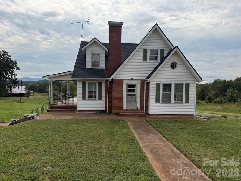 3360 US 64 Highway, Rutherfordton, NC - 3 beds, 2 baths, 2,236 sqft - $219,000
