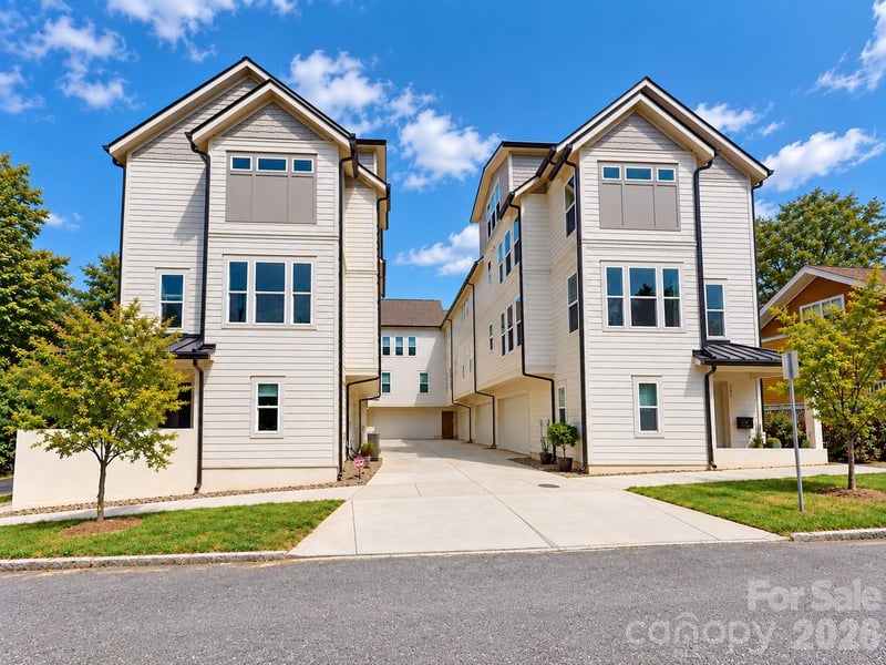 1022 Margaret Brown Street Apt 7, Charlotte, NC - 4 beds, 3.5 baths, 2,083 sqft - $550,000