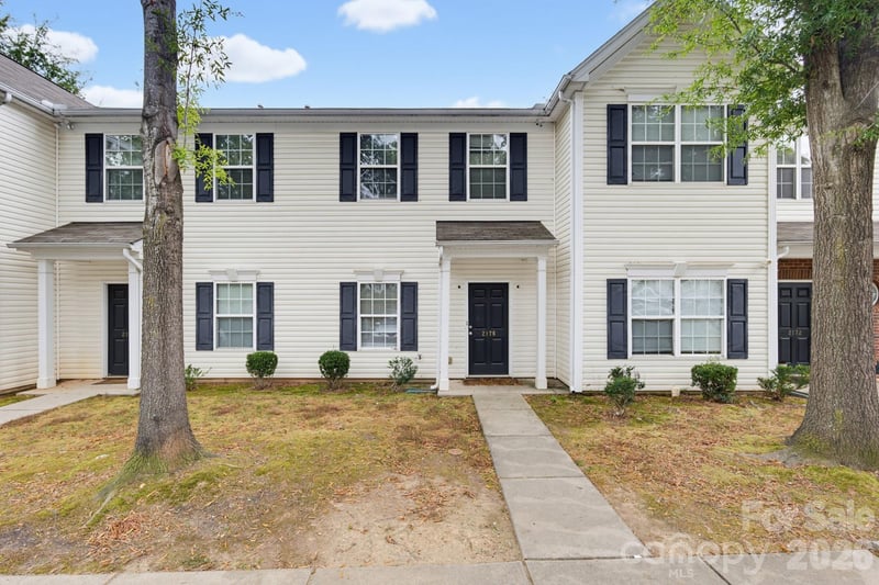 2176 Winthrop Chase Drive, Charlotte, NC - 2 beds, 2.5 baths, 1,316 sqft - $250,000