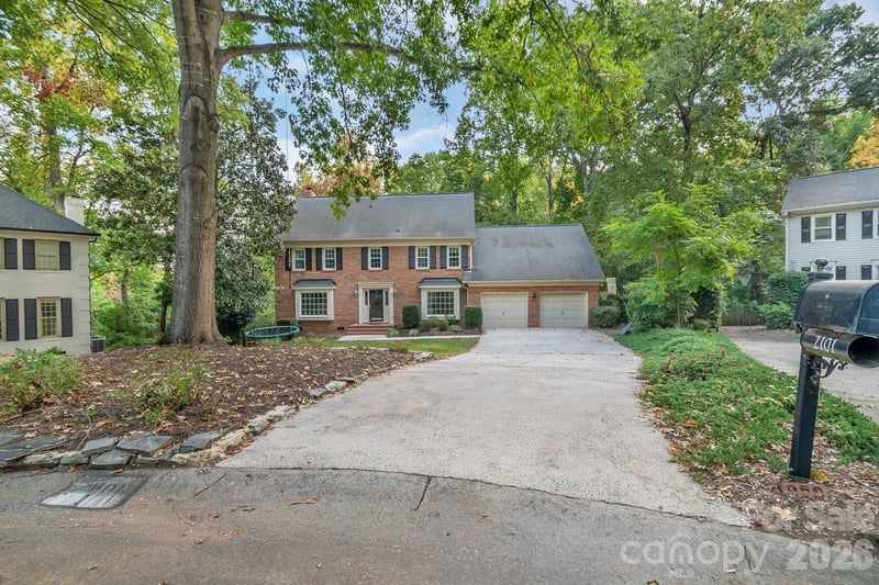 2101 Wittstock Drive, Charlotte, NC - 4 beds, 2.5 baths, 2,811 sqft - $940,000