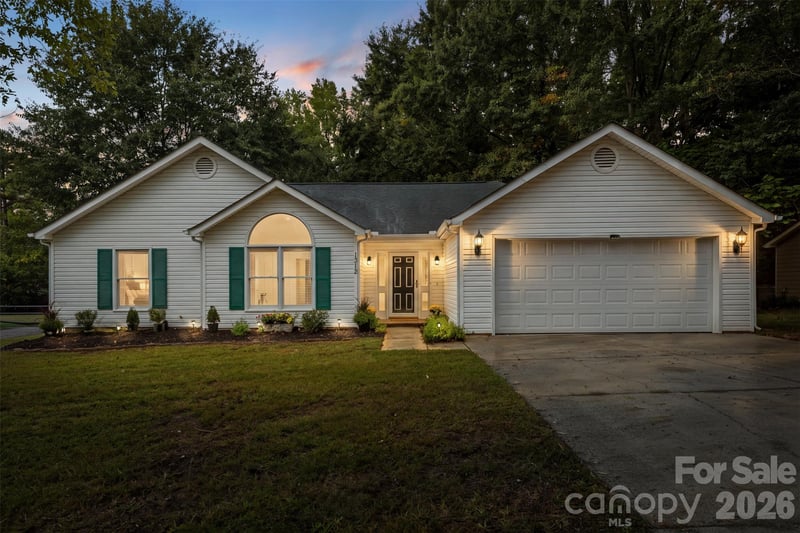 1312 Newfound Hollow Drive, Charlotte, NC - 3 beds, 2 baths, 1,544 sqft - $335,000