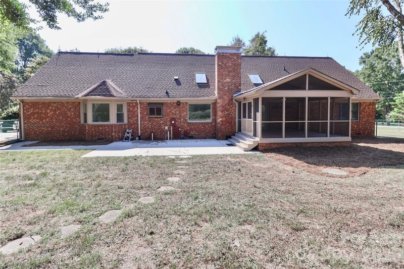 1051 Michael Avenue, Concord, NC - 4 beds, 3 baths, 3,018 sqft - $595,000