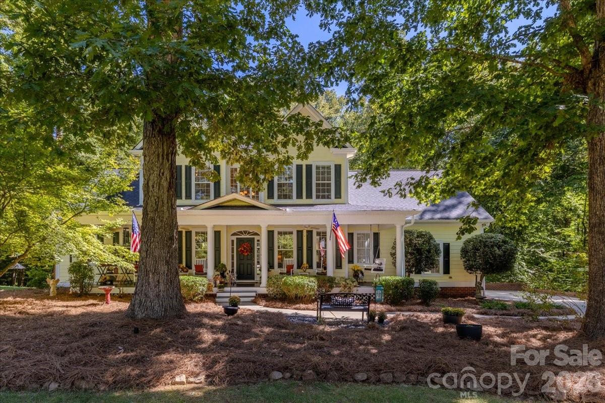 5817 Cross Point Ct, Waxhaw, NC 28173. property listing photo