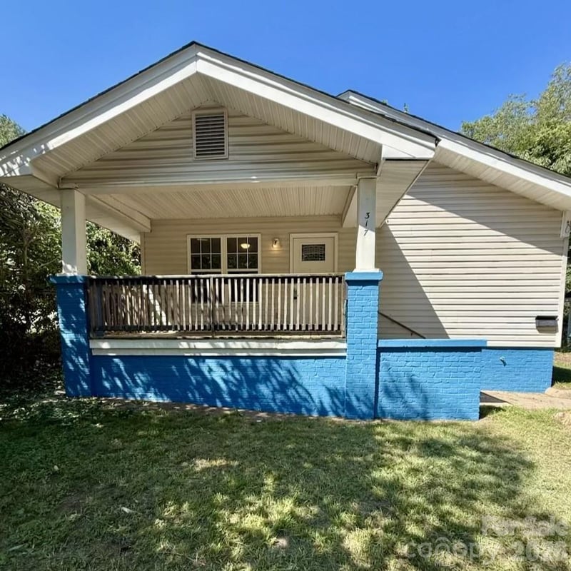 317 N Boyce Street, Gastonia, NC - 3 beds, 1 bath, 1,102 sqft - $165,000