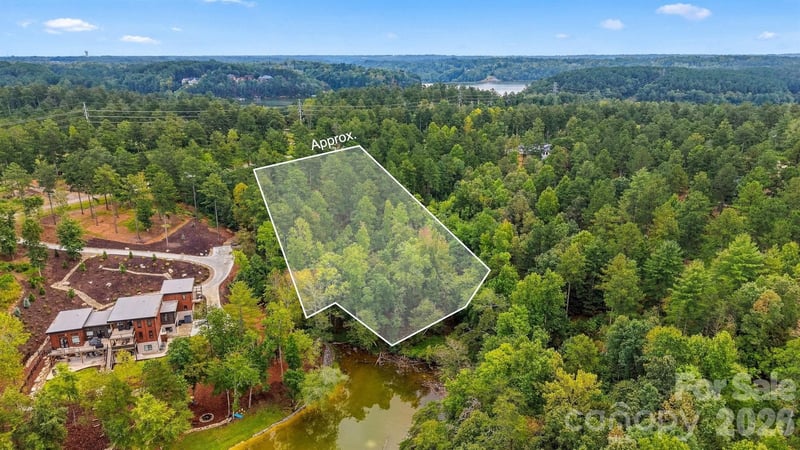 2071 Ellingwood Point Apt 122, Connelly Springs, NC -  - $249,900