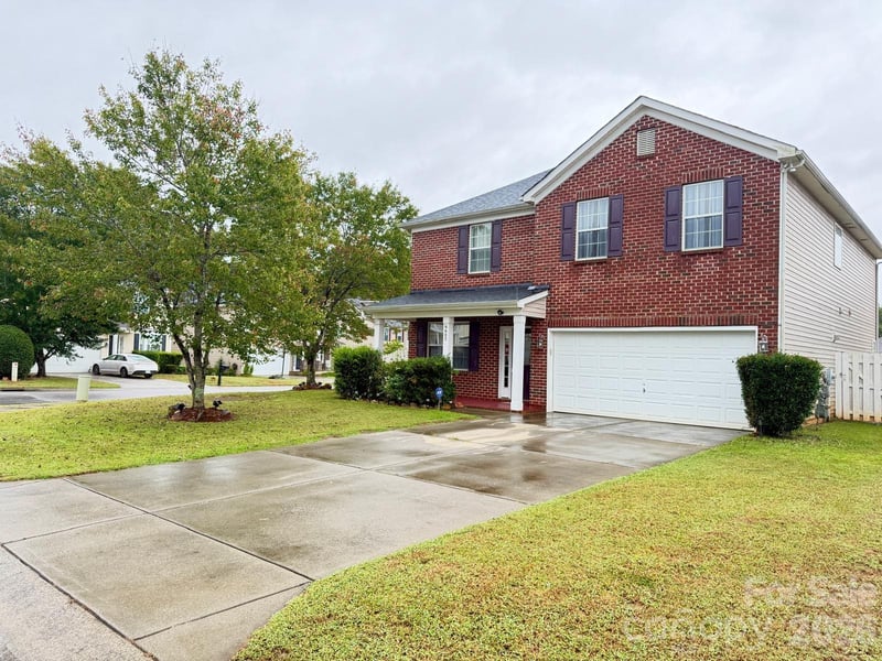 6603 Burkwood Court, Harrisburg, NC - 4 beds, 3.5 baths, 3,010 sqft - $459,000