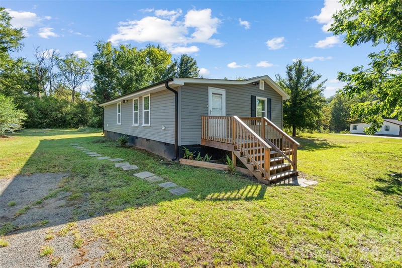 313 Robinson Street, Rock Hill, SC - 2 beds, 2 baths, 1,037 sqft - $149,900