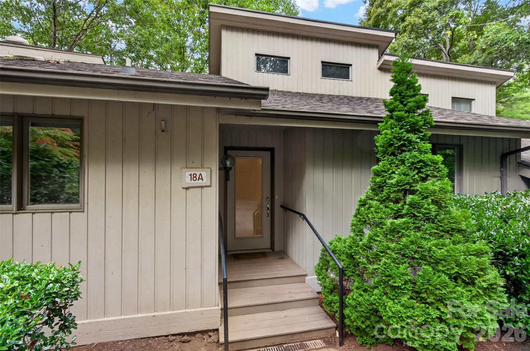 18A Cedarwood Trl, Asheville, NC 28803. property listing photo