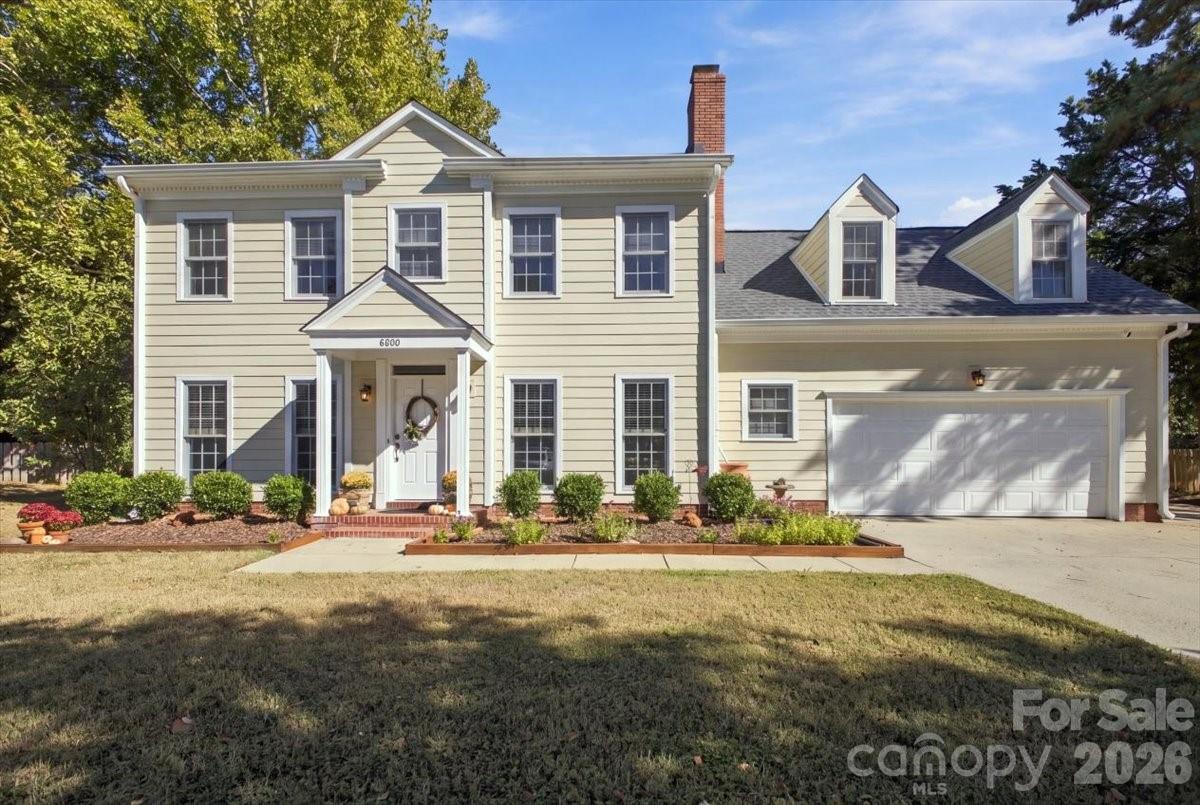 8600 Beeswood Dr, Charlotte, NC 28277. property listing photo