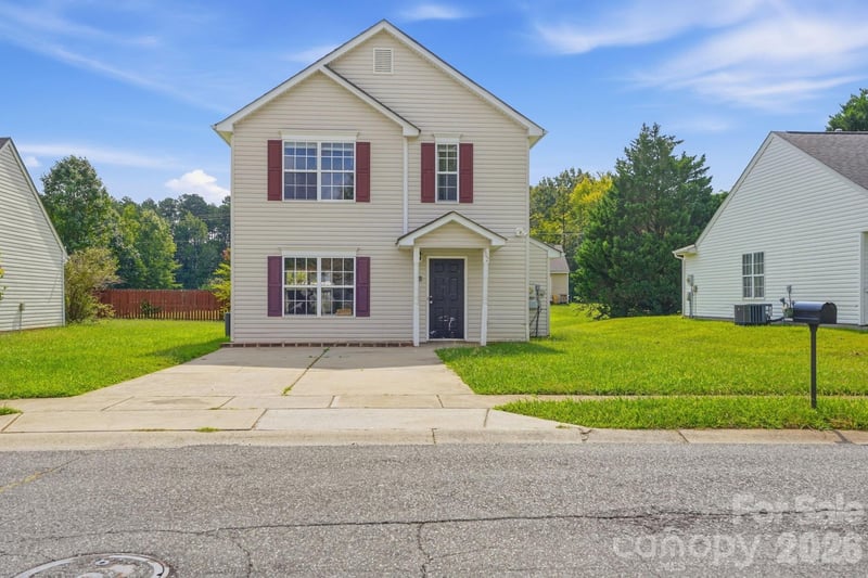 802 Almora Drive, Charlotte, NC - 3 beds, 2.5 baths, 1,169 sqft - $263,000