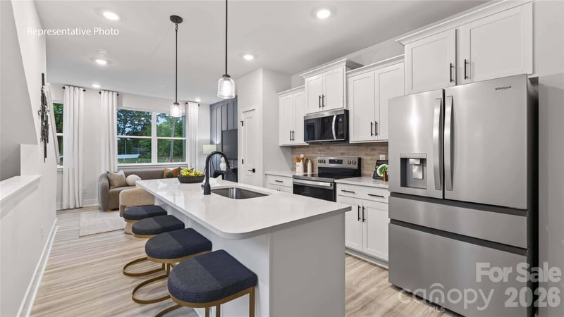 521 Annagh Drive, Charlotte, NC - 3 beds, 2.5 baths, 1,349 sqft - $347,590