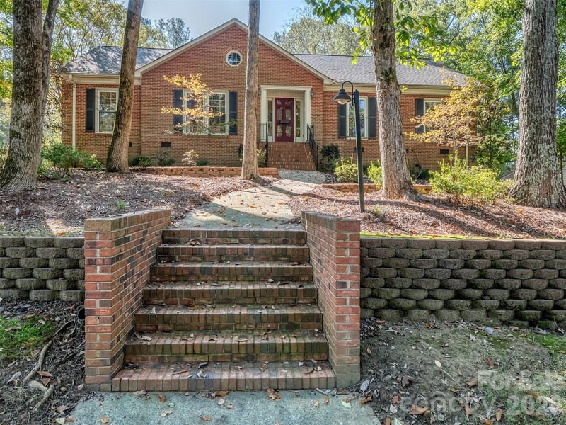 7301 Lee Rea Road, Charlotte, NC - 4 beds, 2.5 baths, 2,134 sqft - $729,900