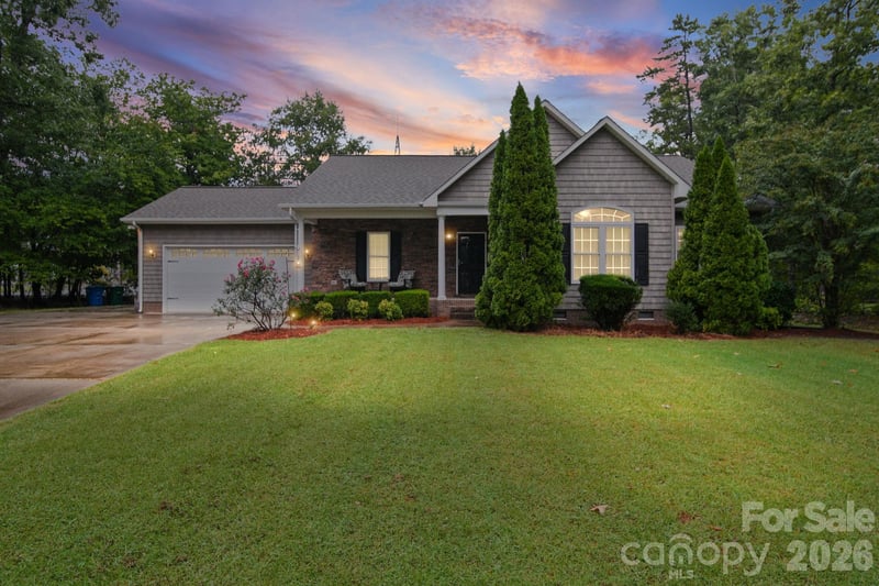 1403 Springhaven Circle, Albemarle, NC - 3 beds, 2 baths, 1,733 sqft - $349,000