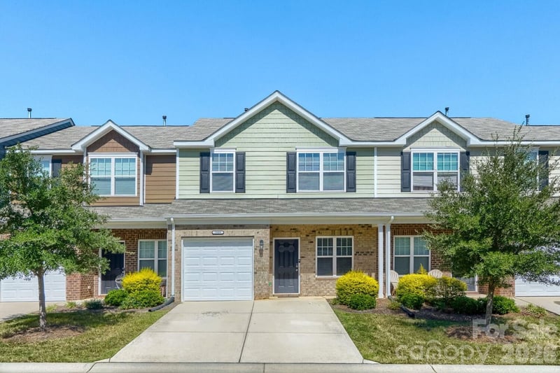 5008 Spring Arbor Lane, Charlotte, NC - 3 beds, 2.5 baths, 1,603 sqft - $289,900