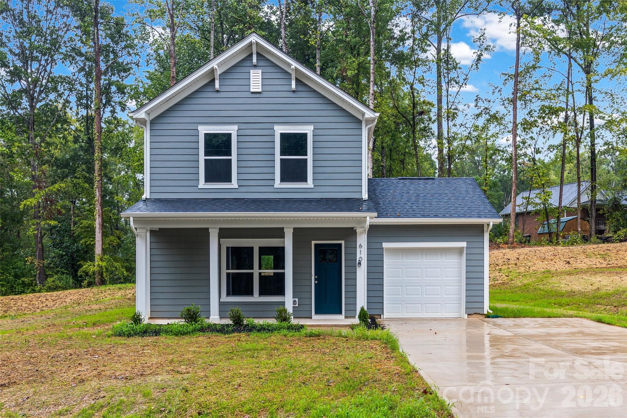610 W Lewis St, Dallas, NC 28034. property listing photo