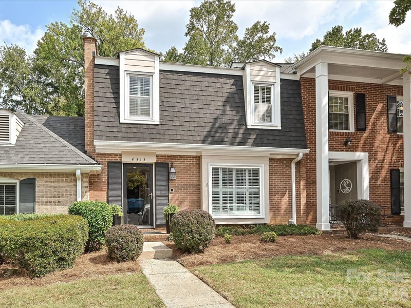 4313 Silo Lane, Charlotte, NC - 3 beds, 2.5 baths, 1,605 sqft - $478,000