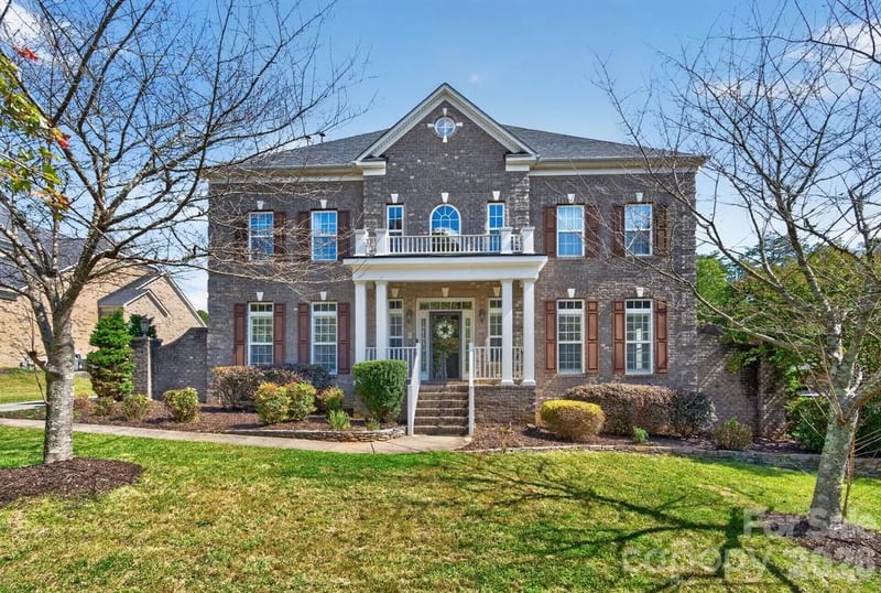 9153 Kensington Forest Drive, Harrisburg, NC - 5 beds, 4.5 baths, 4,089 sqft - $785,000