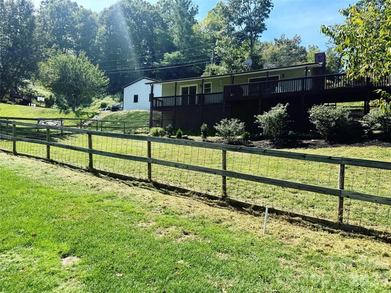 390 Hickory Hill Drive, Spruce Pine, NC - 3 beds, 2 baths, 1,215 sqft - $370,000