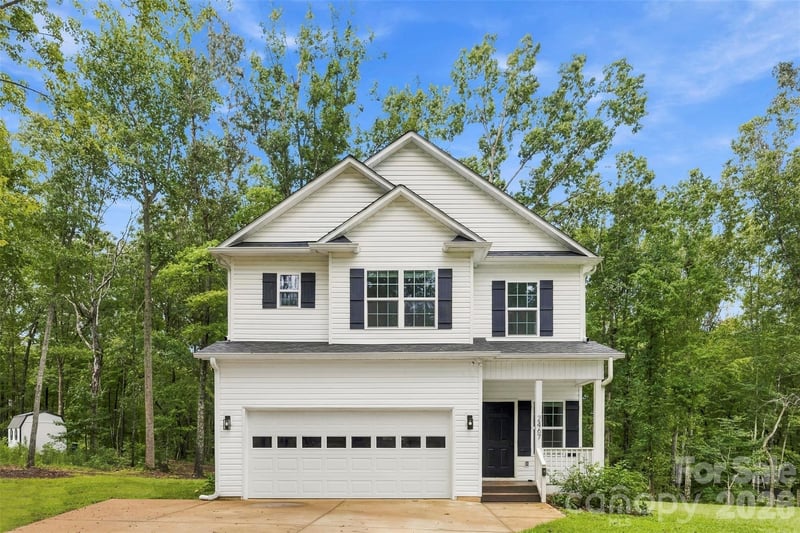 2467 Tart Road, York, SC - 3 beds, 2.5 baths, 1,722 sqft - $389,900