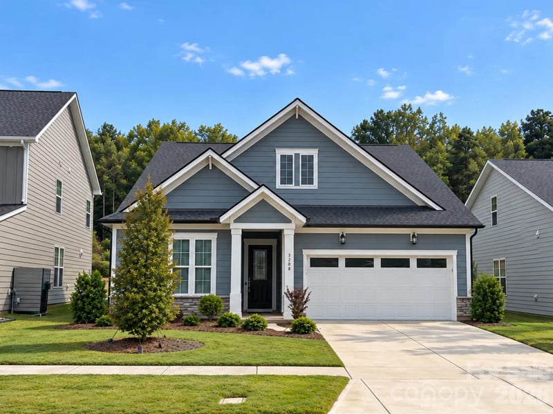 5208 Glenwalk Drive, Charlotte, NC - 3 beds, 2 baths, 1,801 sqft - $550,000