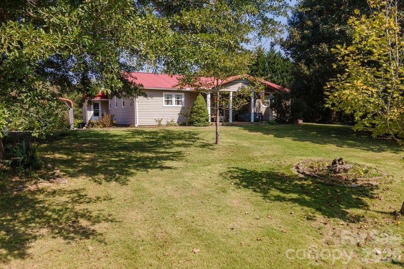 500 Turner Road, Rutherfordton, NC - 3 beds, 2 baths, 2,352 sqft - $415,000
