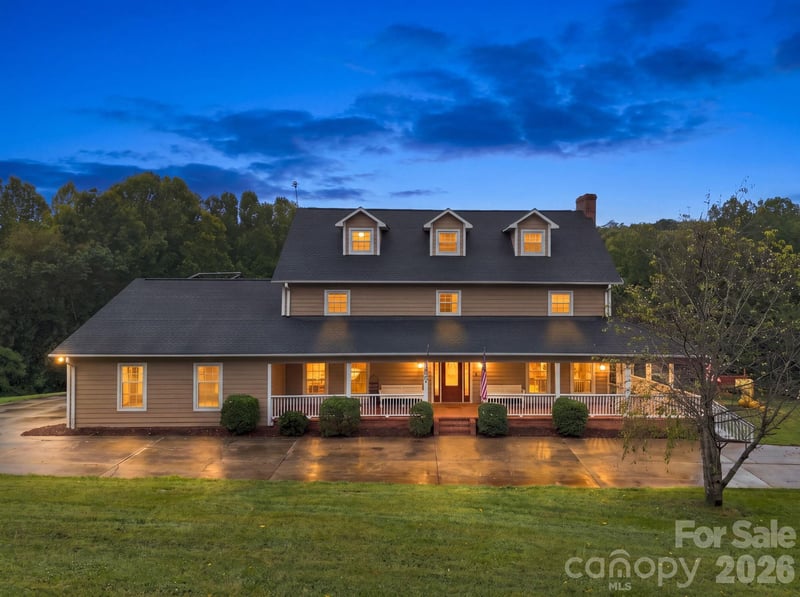 1345 Shirebourn None, Hickory, NC - 7 beds, 6.5 baths, 6,720 sqft - $1,199,000