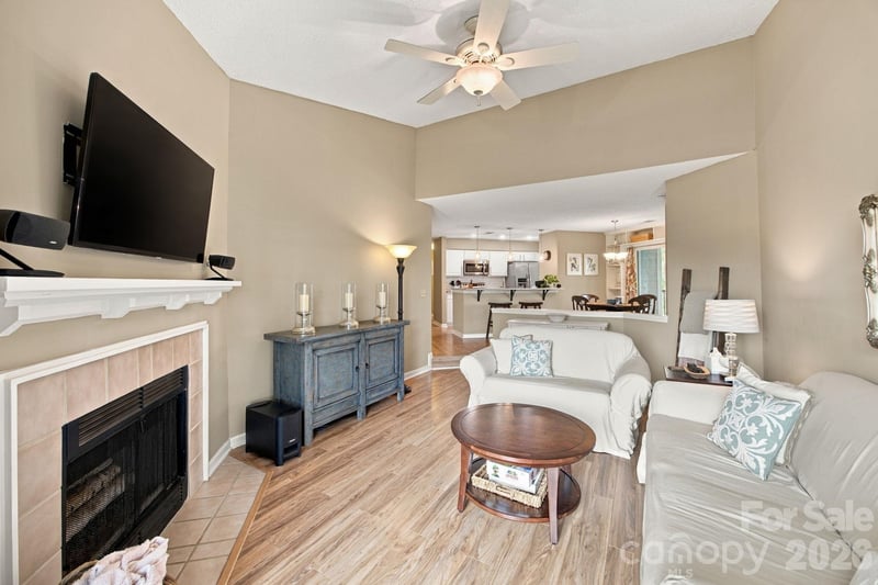 18809 Nautical Drive, Cornelius, NC - 2 beds, 2 baths, 1,084 sqft - $325,000