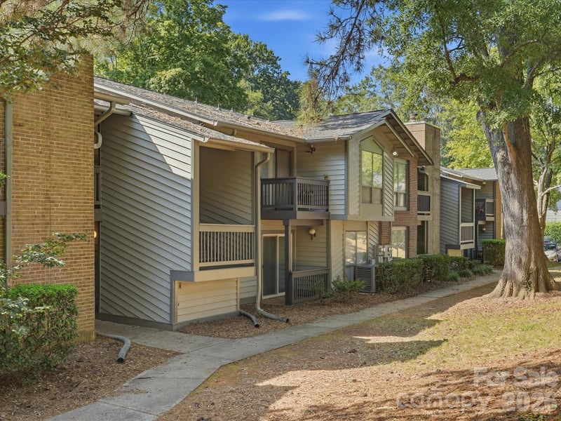 5024 Sardis Road K, Charlotte, NC - 1 bed, 1 bath, 748 sqft - $155,000