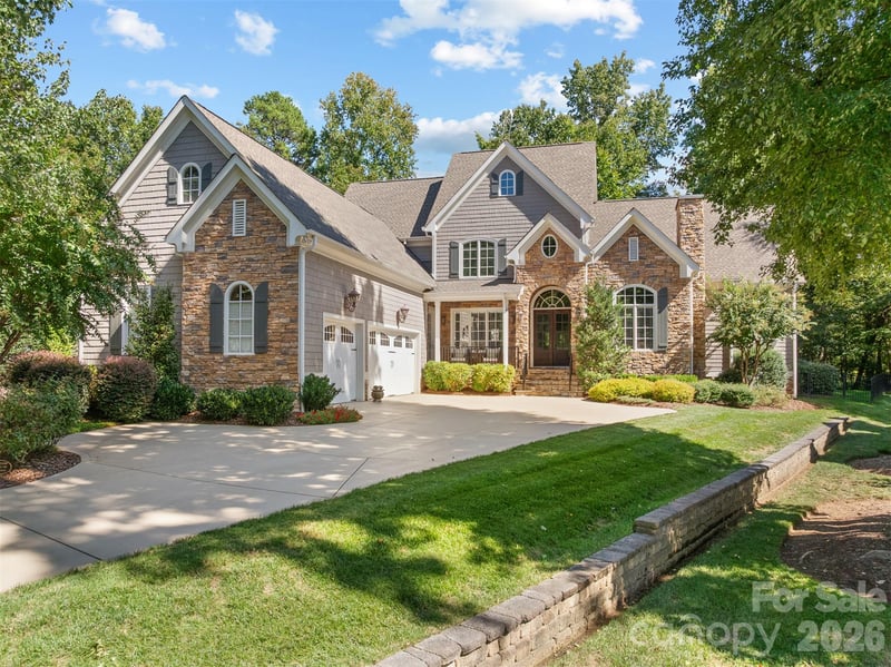 13812 Penick Place, Davidson, NC - 5 beds, 4.5 baths, 4,831 sqft - $1,849,000