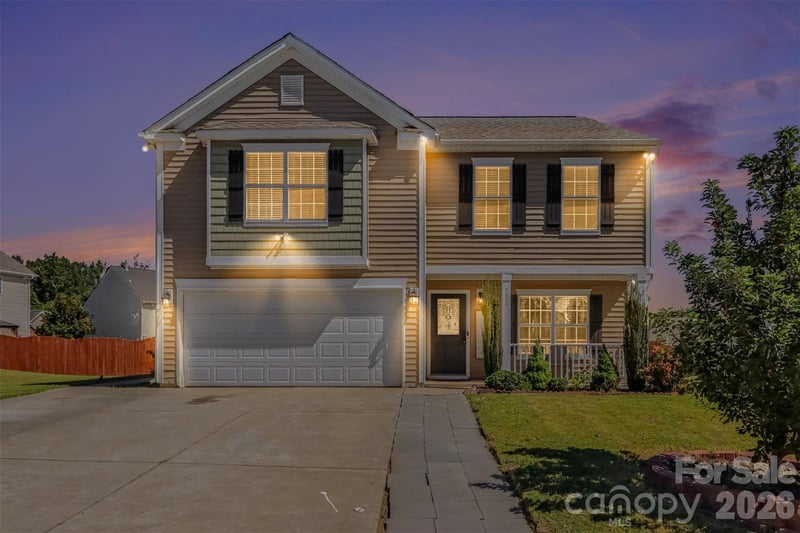 8824 Merrie Rose Avenue, Charlotte, NC - 4 beds, 2.5 baths, 2,249 sqft - $425,000