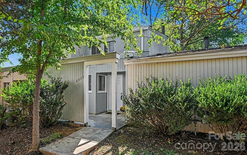8005 Horse Chestnut Lane, Charlotte, NC - 2 beds, 1.5 baths, 1,079 sqft - $245,000
