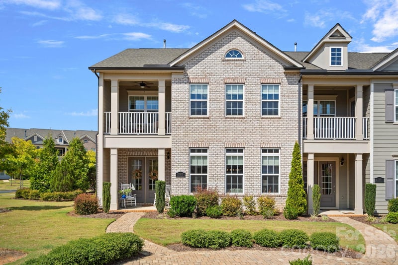 20006 Shaffer Bach Lane, Charlotte, NC - 3 beds, 3.5 baths, 2,536 sqft - $680,000
