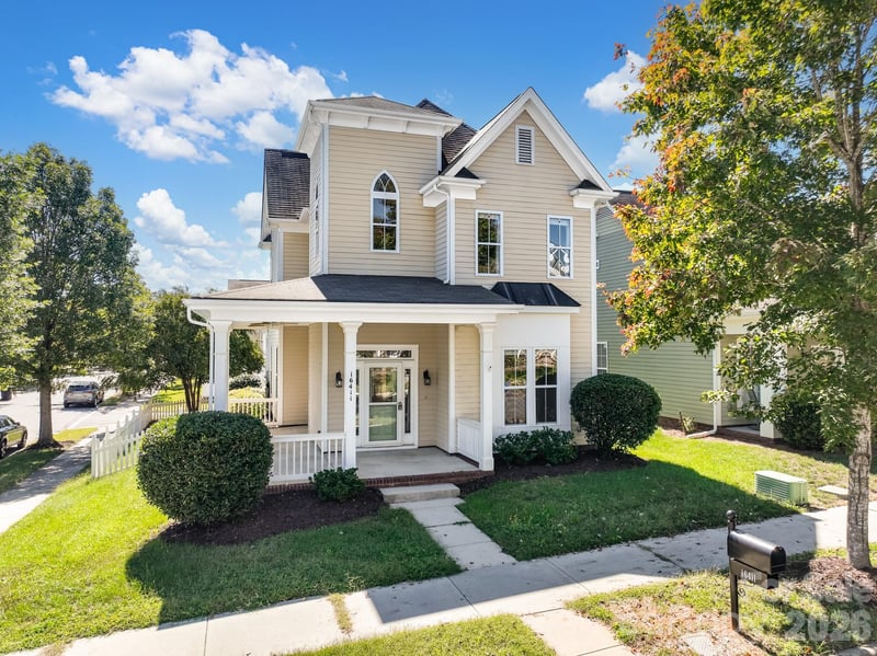 16411 Leavitt Lane, Davidson, NC - 3 beds, 2.5 baths, 1,720 sqft - $419,000