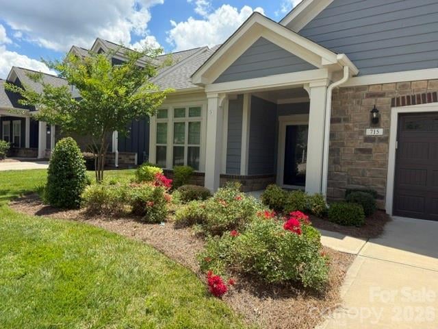 715 Poplar View Drive NW, Concord, NC - 2 beds, 2 baths, 1,648 sqft - $545,000