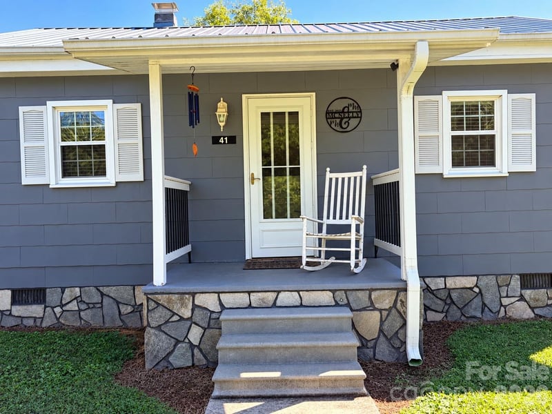 41 Whitner Drive, Marion, NC - 2 beds, 1 bath, 791 sqft - $229,000