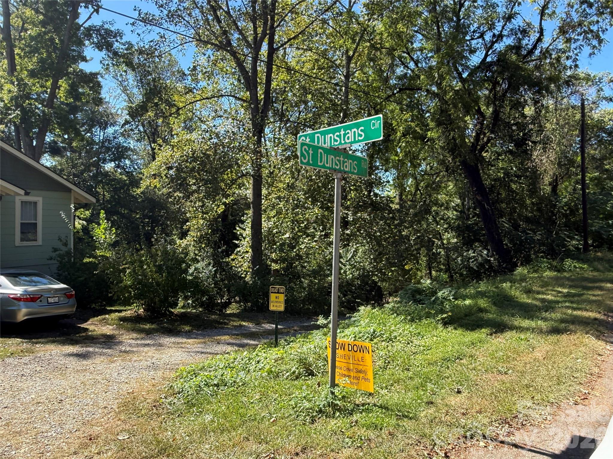99999 Roebling Cir Apt 39, Asheville, NC 28803. property listing photo