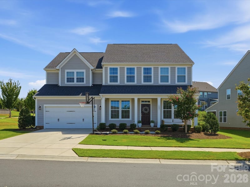 1001 Vettura Court, Waxhaw, NC - 5 beds, 4 baths, 4,028 sqft - $800,000