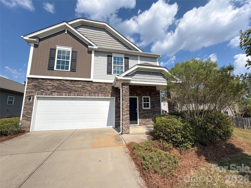 5043 Haven Lodge Road, Matthews, NC - 4 beds, 2.5 baths, 1,867 sqft - $400,000