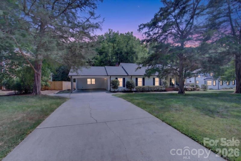 4124 Bridgewood Lane, Charlotte, NC - 4 beds, 2.5 baths, 2,350 sqft - $750,000