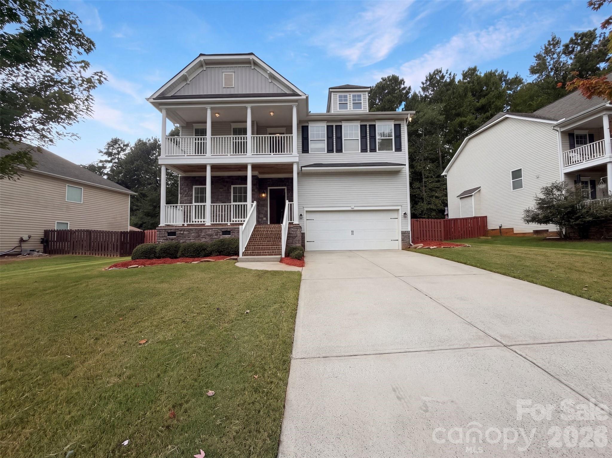 330 Windy Pine Dr, Lake Wylie, SC 29710. property listing photo