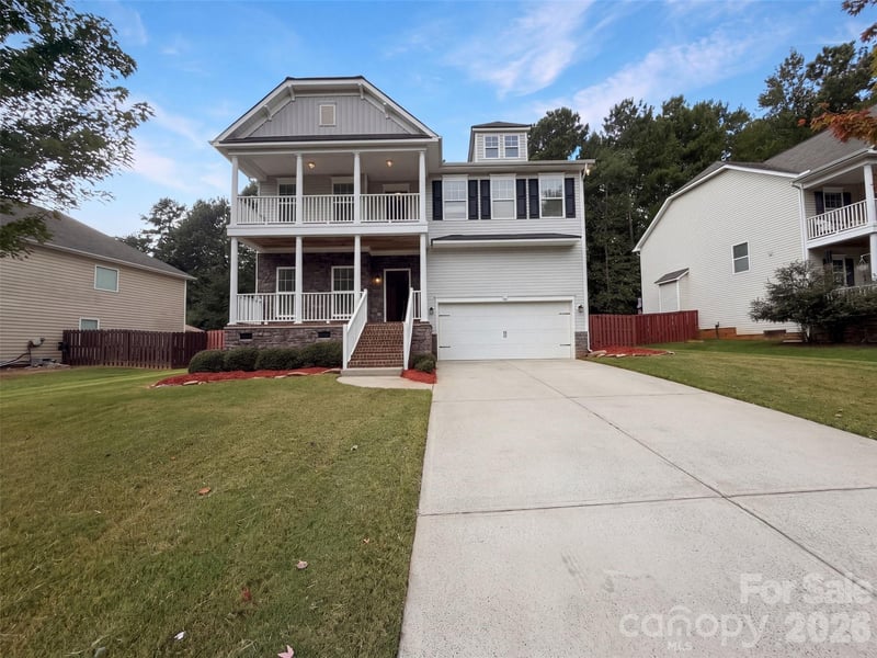 330 Windy Pine Drive, Lake Wylie, SC - 4 beds, 3 baths, 3,233 sqft - $540,000
