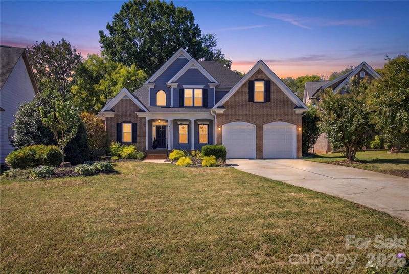 613 Weyburn Drive NW, Concord, NC - 4 beds, 2.5 baths, 2,210 sqft - $530,000