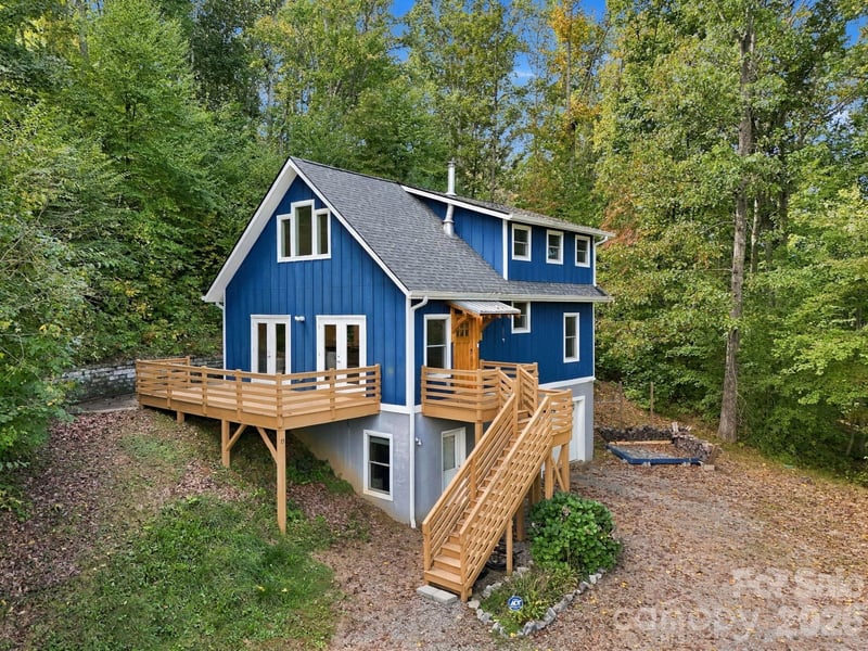 15 Shytle Lane, Fletcher, NC - 3 beds, 2 baths, 1,693 sqft - $574,900