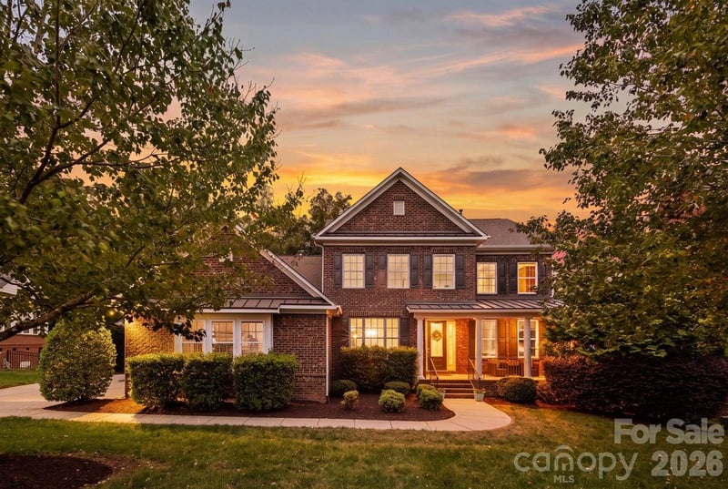 7123 Yellowhorn Trail, Waxhaw, NC - 5 beds, 3.5 baths, 3,911 sqft - $944,000