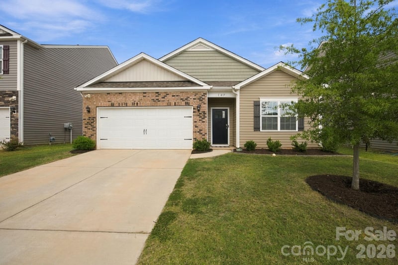 107 Meadow View Drive Apt 217, Statesville, NC - 4 beds, 2 baths, 1,764 sqft - $340,000