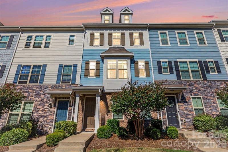 1219 Whitby Moore Street, Charlotte, NC - 4 beds, 3.5 baths, 2,156 sqft - $399,900