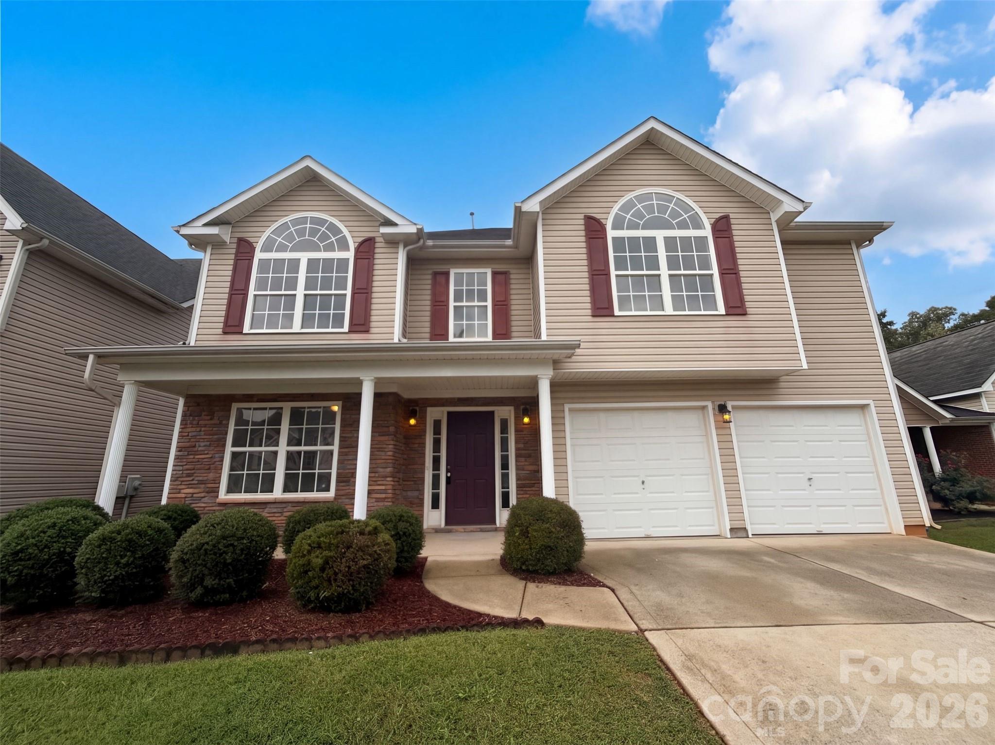 3214 Erwin Trace Dr, Charlotte, NC 28213. property listing photo