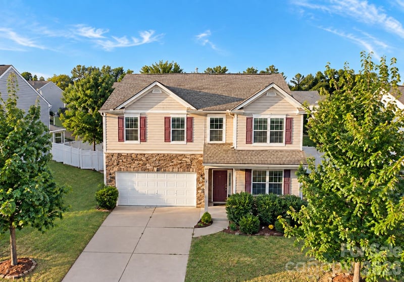 239 Keating Place Drive, Fort Mill, SC - 5 beds, 3 baths, 2,722 sqft - $619,000
